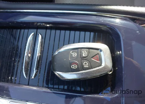 2012 Jaguar Xj from USA, damaged, VIN SAJWA1CB6CLV29547